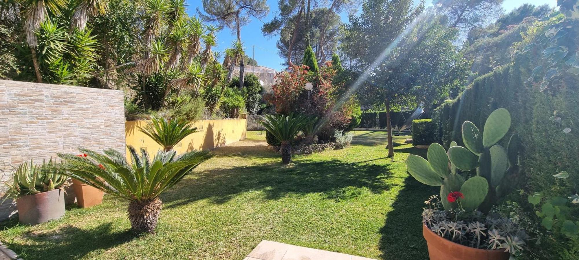Wonderful Villa, Heated Pool, Near Beautiful Town Alboy Dış mekan fotoğraf